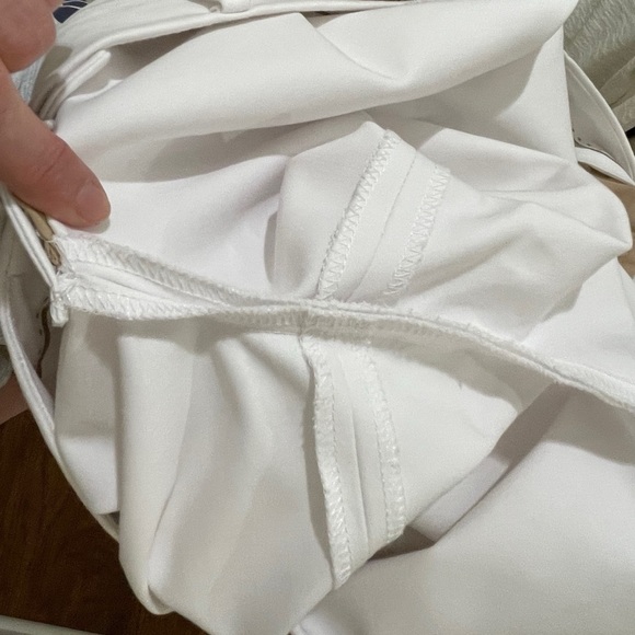 Talbots Newport White Pants, Size 8 - Picture 12 of 12